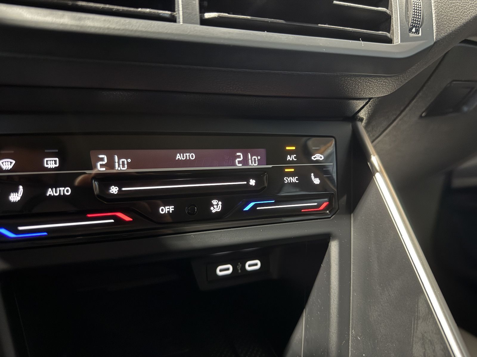 Fahrzeugabbildung Volkswagen Polo TSI Life 5-tg. *Navi*LED*Kam*Virtual*Sitzhz