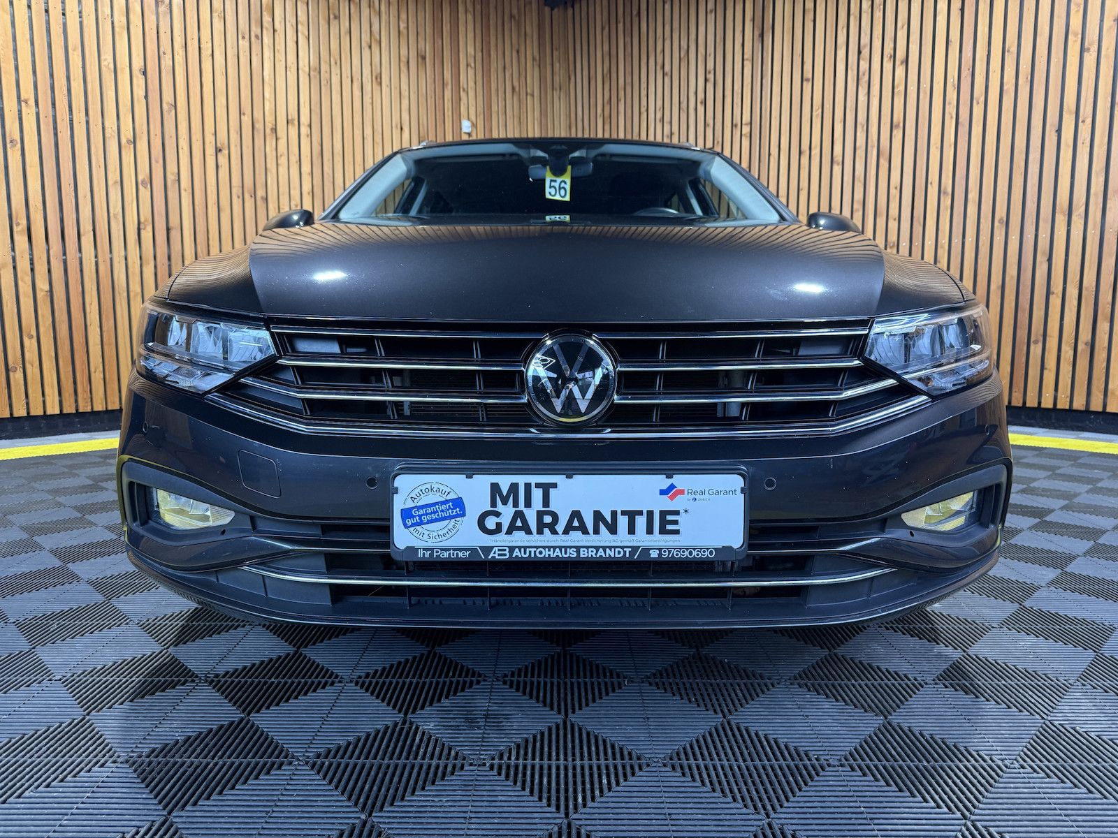 Fahrzeugabbildung Volkswagen Passat Variant 1,5 TSI DSG *Navi*LED*Kam*ACC*AHK
