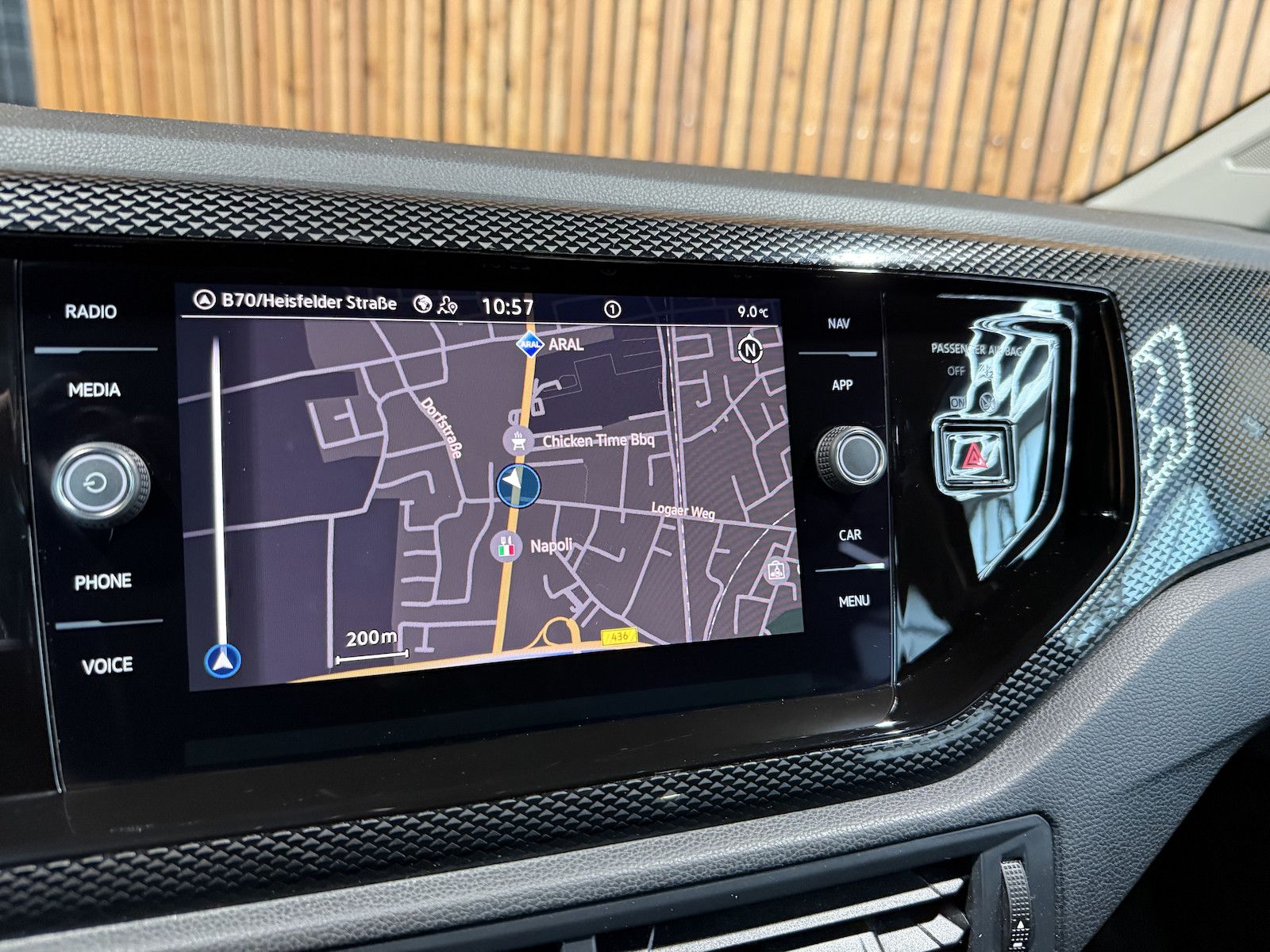 Fahrzeugabbildung Volkswagen Taigo 1,0 TSI Life *Navi*LED*Virtual*Sitzhz*Kam*