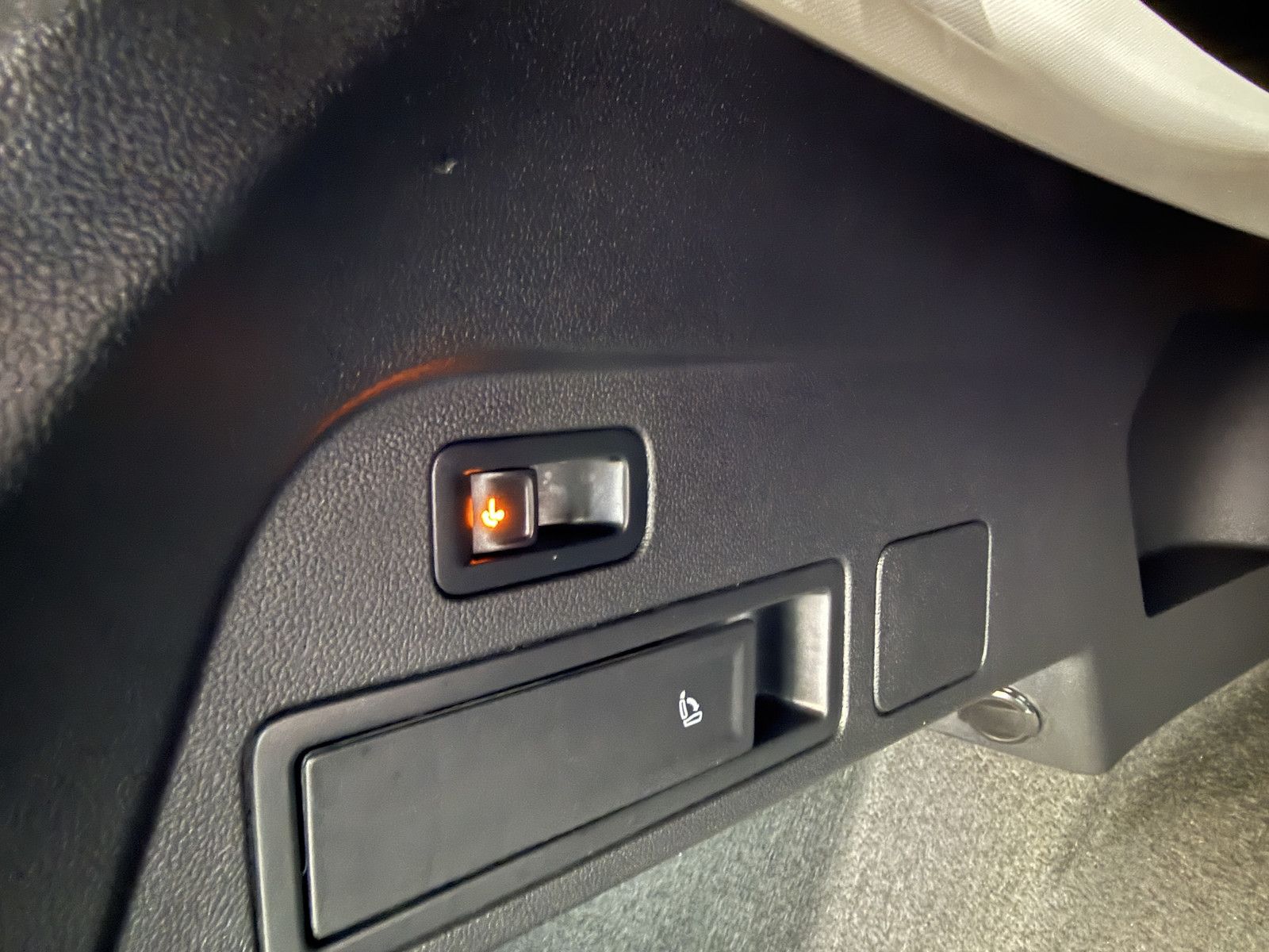 Fahrzeugabbildung Volkswagen Tiguan Allspace 1,5 TSI DSG *Navi*AHK*Matrix*Kam