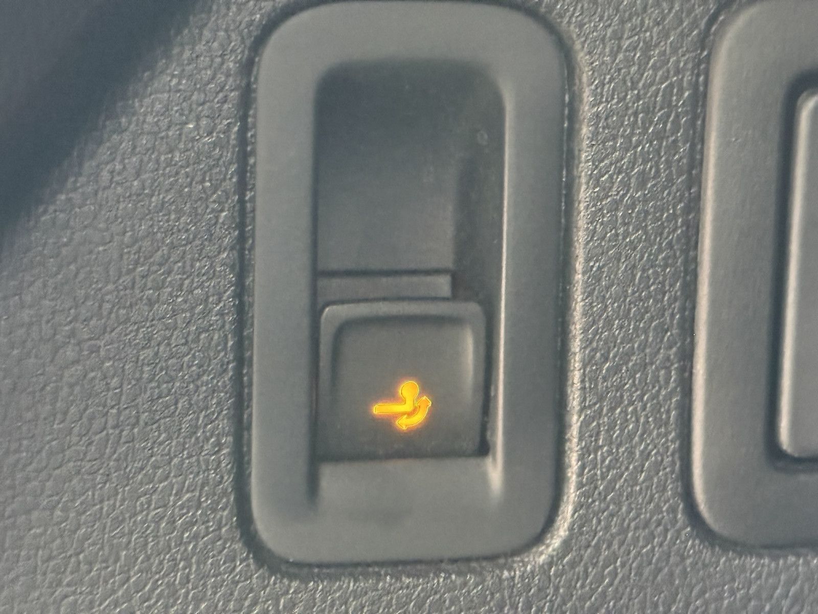 Fahrzeugabbildung Volkswagen Tiguan 2,0 TDI Life DSG *Navi*ACC*AHK*Kam*LED*