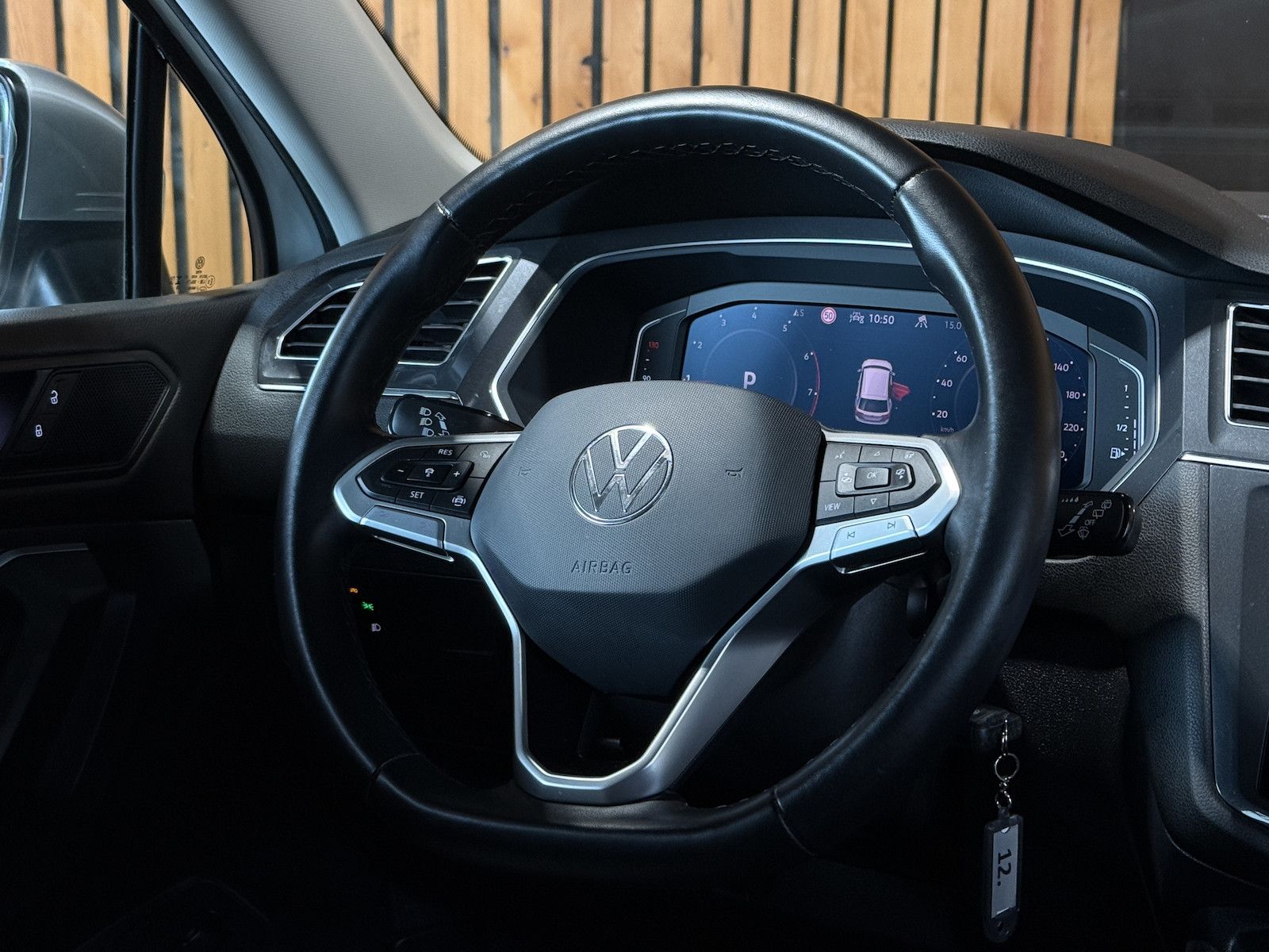 Fahrzeugabbildung Volkswagen Tiguan Allspace 1,5 TSI Move DSG *Navi*Kam*LED*