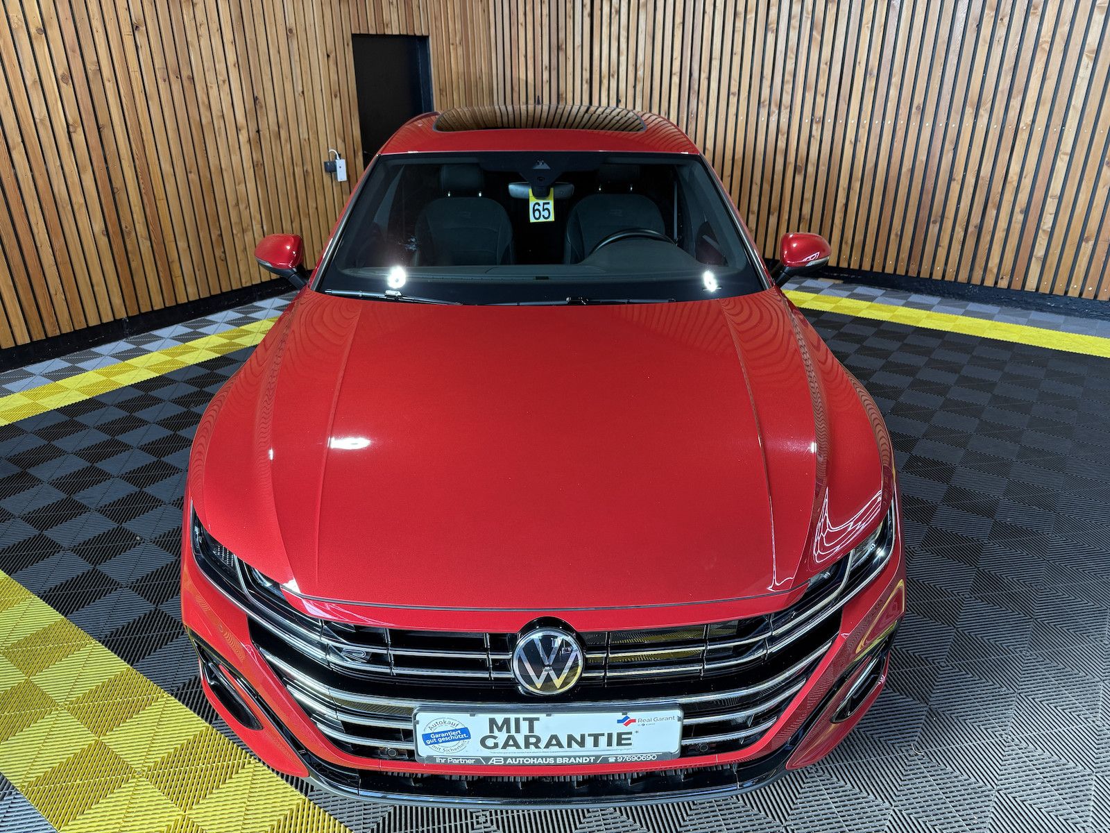Fahrzeugabbildung Volkswagen Arteon 1.4 eHybrid SB. R-Line *Navi*IQ*Kam*Pano*