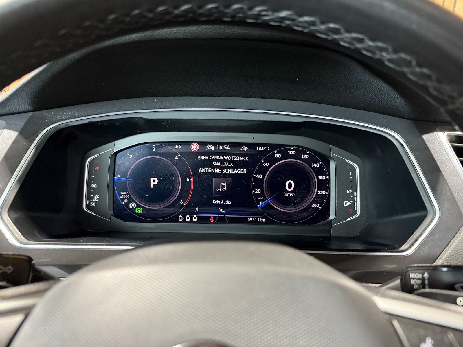 Fahrzeugabbildung Volkswagen Tiguan Allspace 2,0TDI Eleg. 4M DSG Navi*Kam*AHK