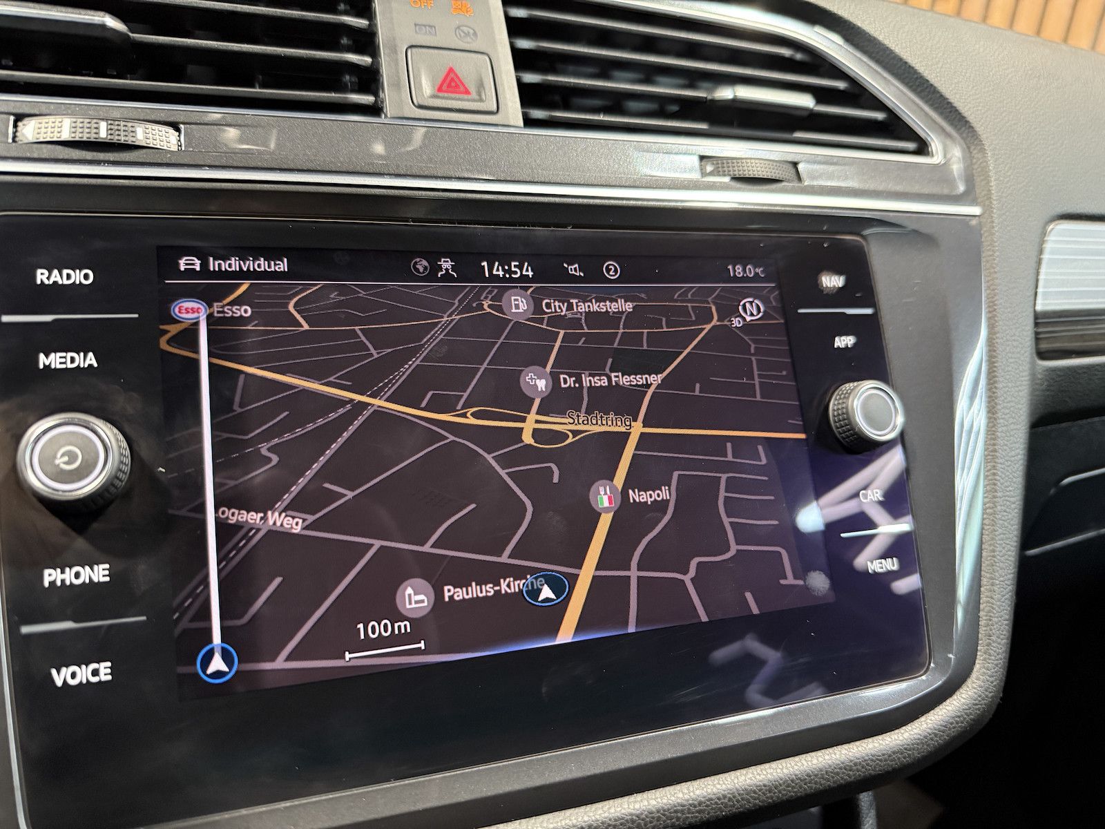 Fahrzeugabbildung Volkswagen Tiguan Allspace 2,0TDI Eleg. 4M DSG Navi*Kam*AHK