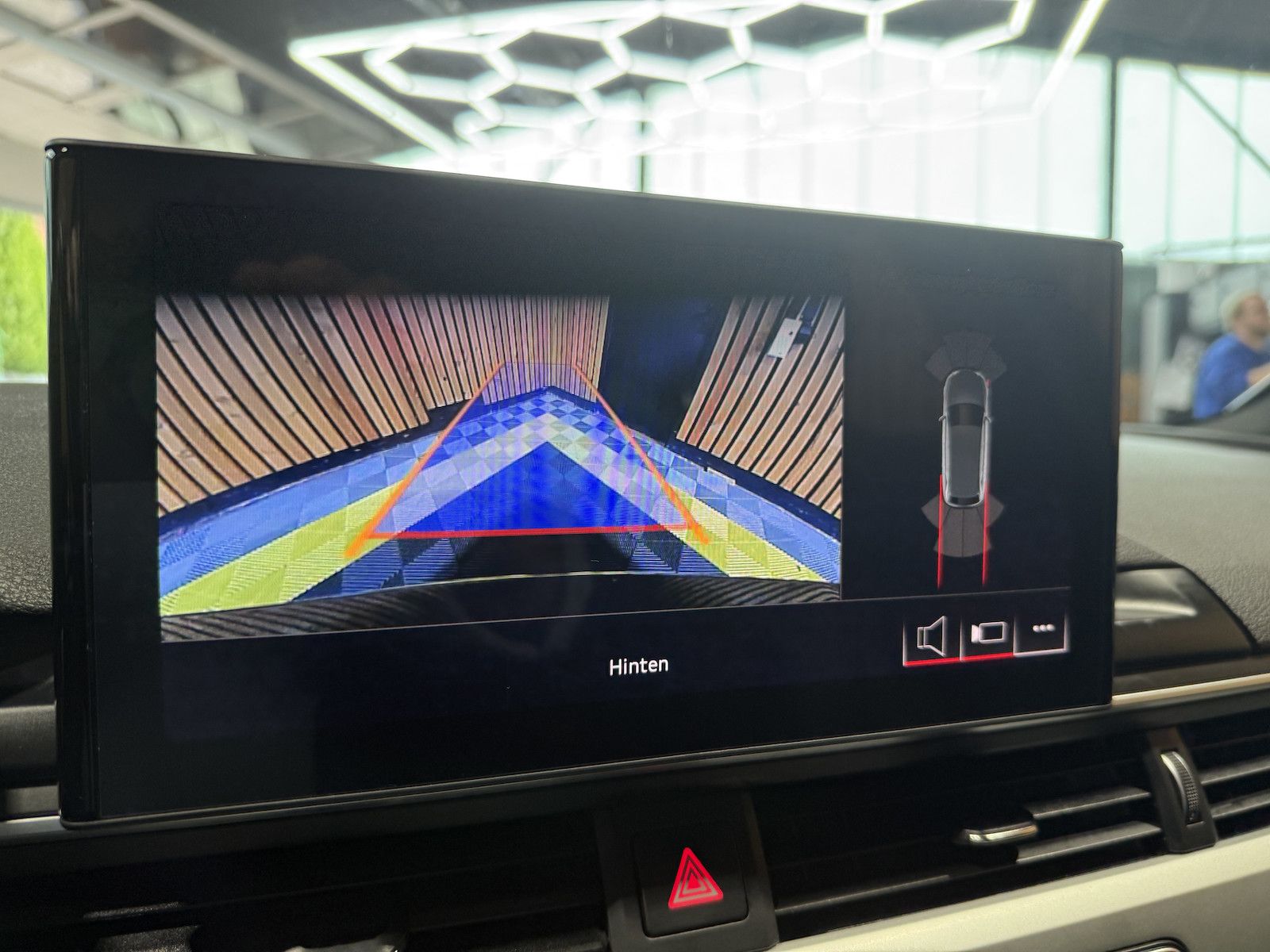 Fahrzeugabbildung Audi A4 Avant adv. TFSI Aut. Navi+*Kam*ACC*LED*Leder