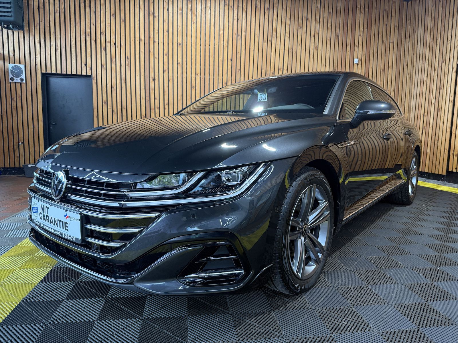 Volkswagen Arteon SB.2,0 TSI R-Line *Navi*Kam*Virt*IQ*Pano