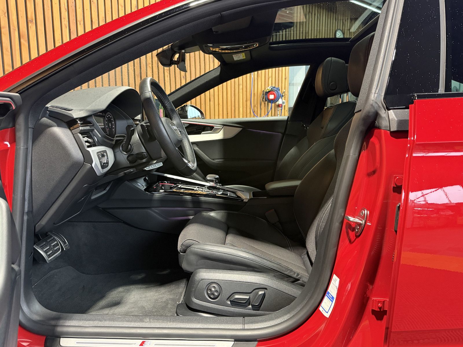 Fahrzeugabbildung Audi A5 Sportback 50 TDI qu. Competition *Navi*Laser*