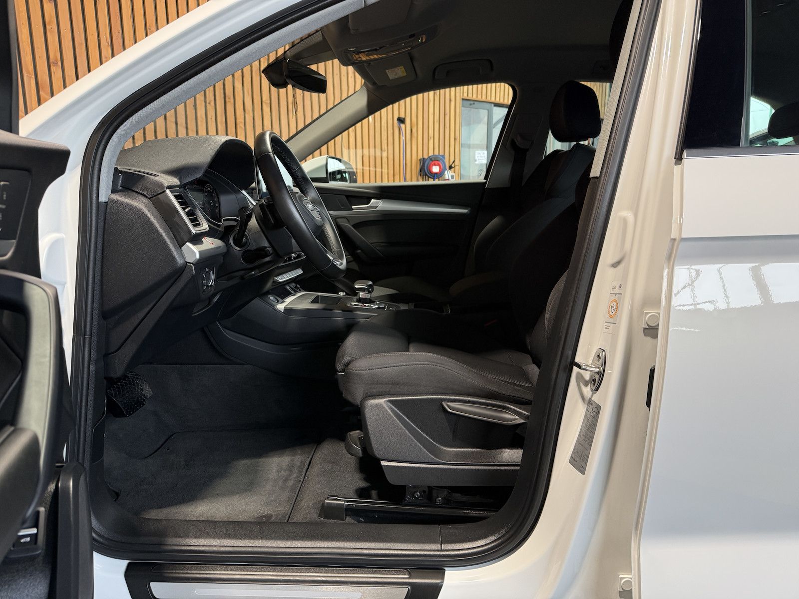 Fahrzeugabbildung Audi Q5 40 TFSI quattro *Navi*AHK*360°*ACC*Virtual