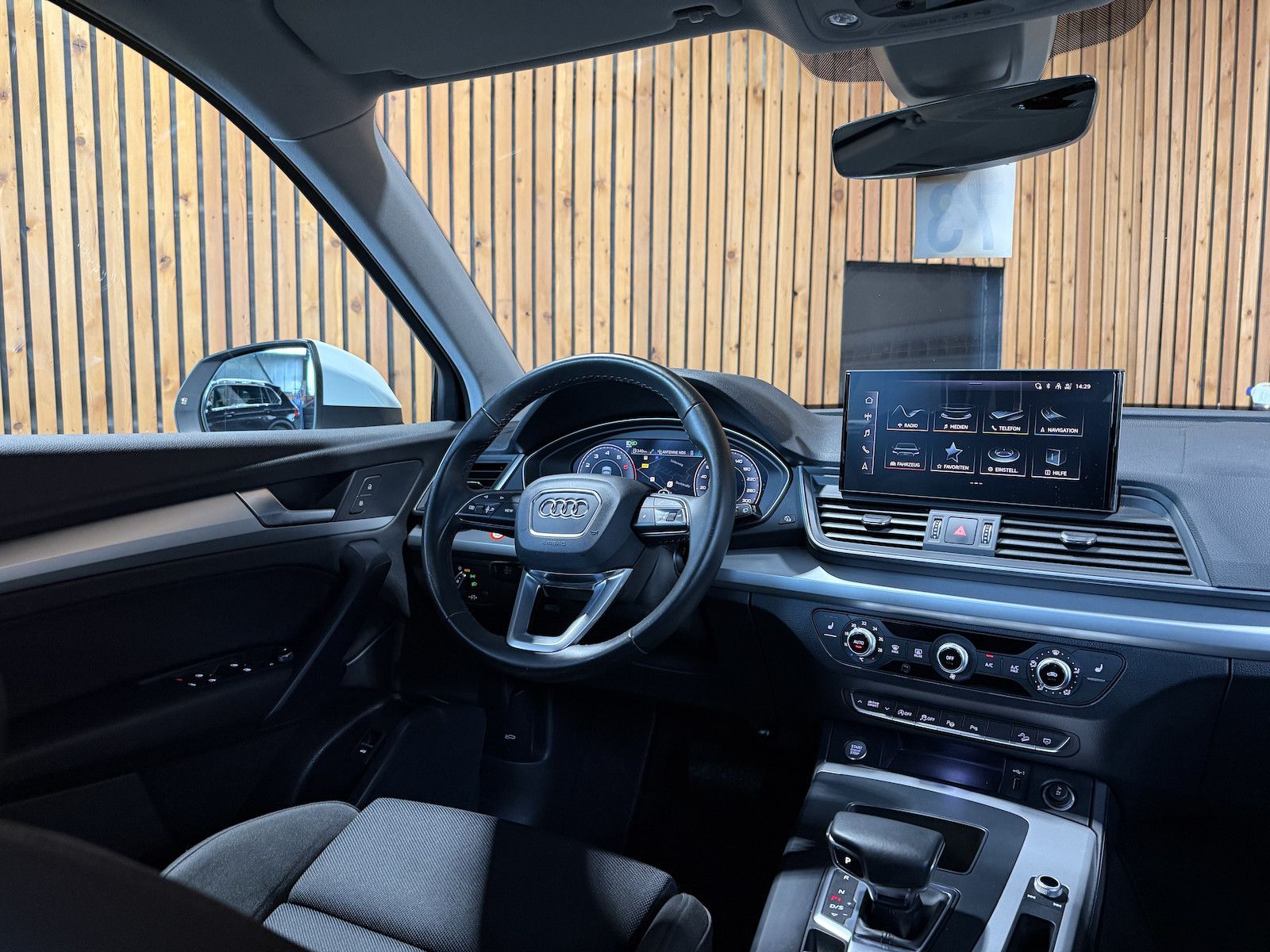 Fahrzeugabbildung Audi Q5 40 TFSI quattro *Navi*AHK*360°*ACC*Virtual