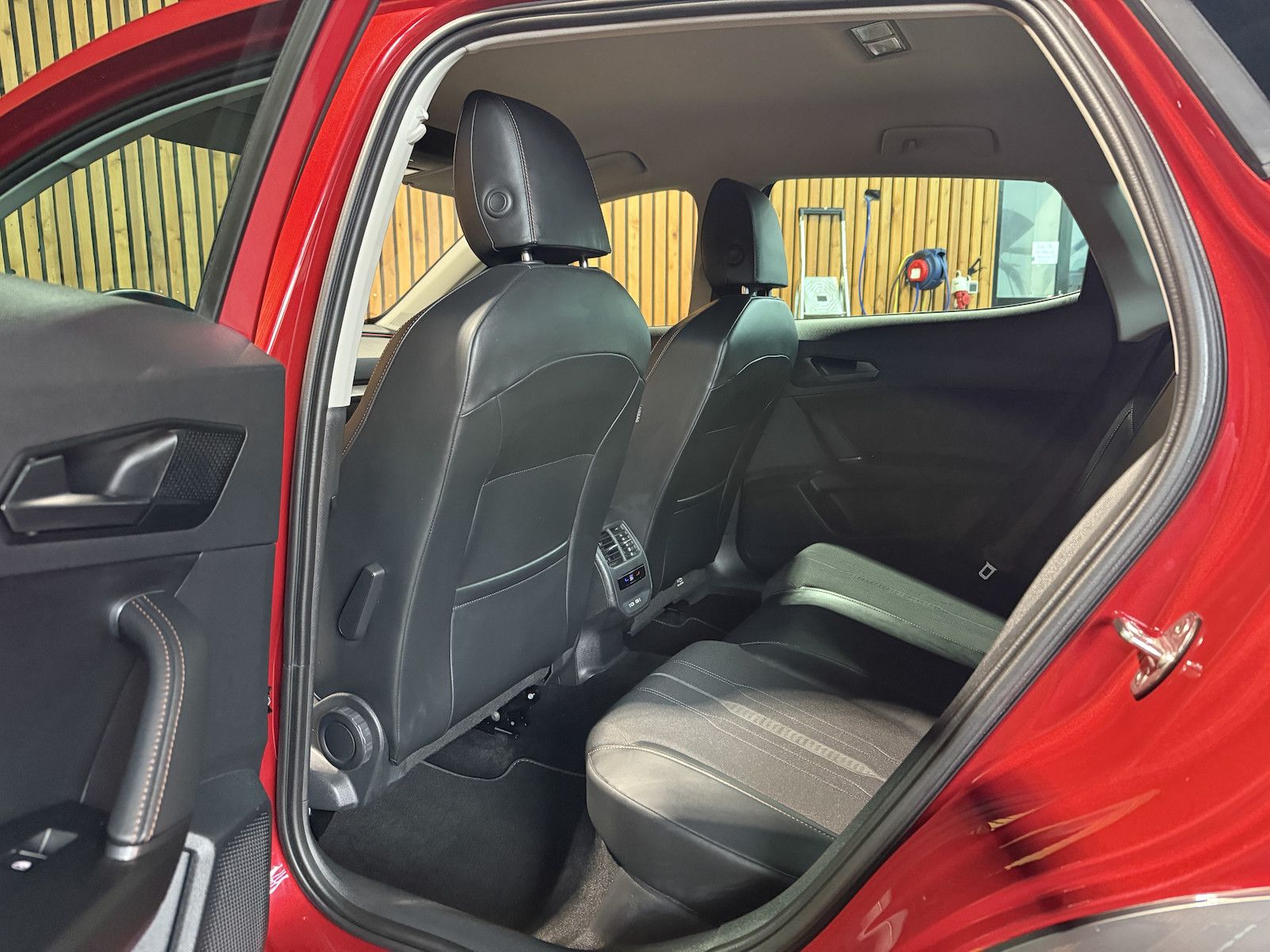 Fahrzeugabbildung CUPRA Formentor 1,4 e-Hybrid DSG Navi*Kam*Virtual*Keyl