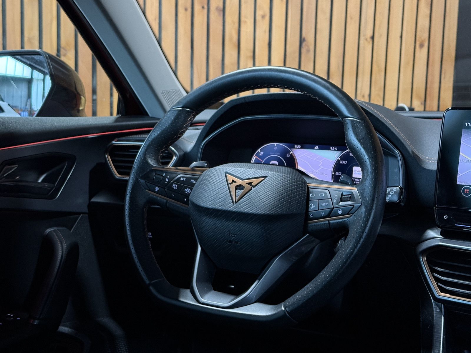 Fahrzeugabbildung CUPRA Formentor 1,4 e-Hybrid DSG Navi*Kam*Virtual*Keyl