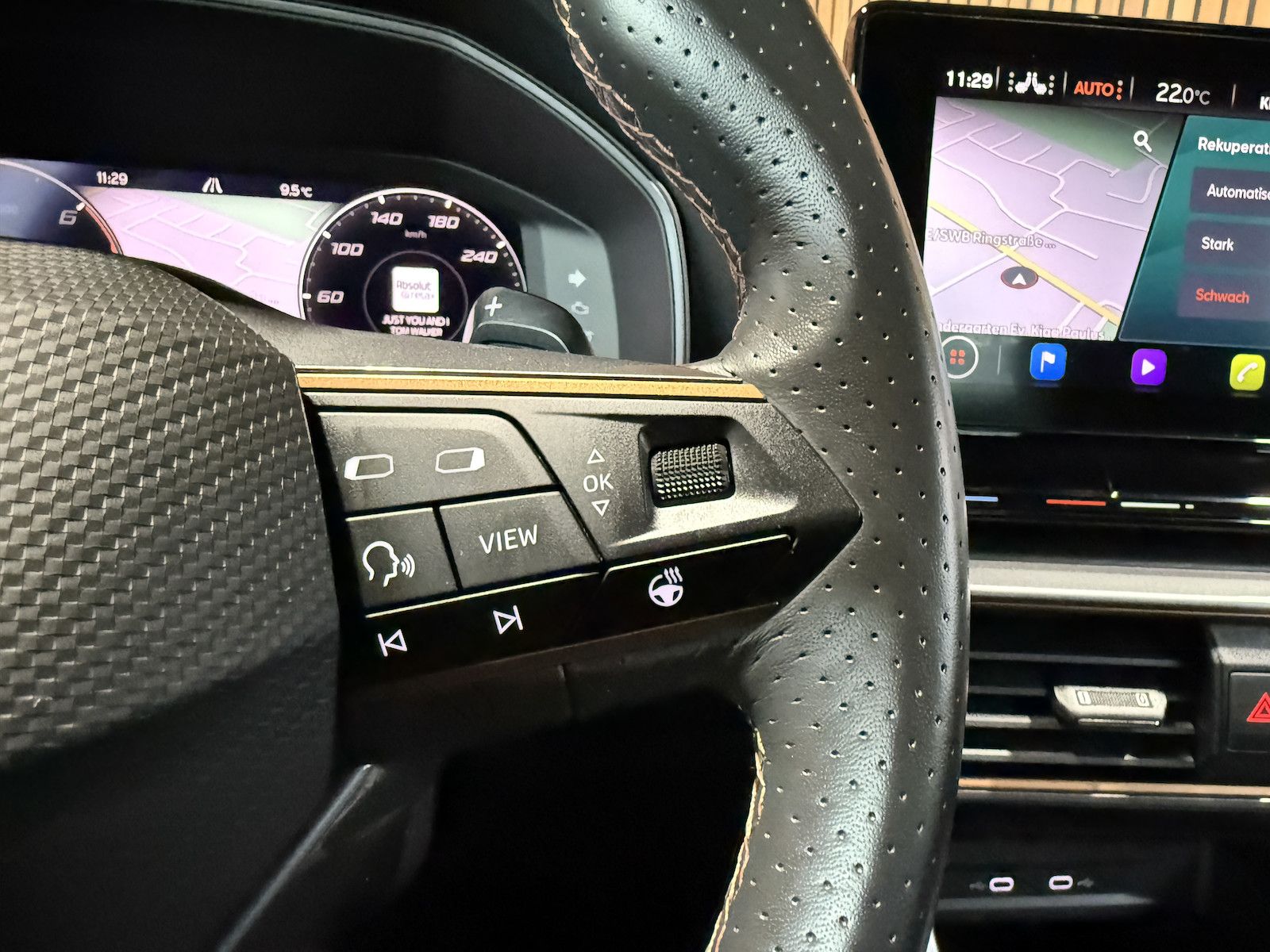 Fahrzeugabbildung CUPRA Formentor 1,4 e-Hybrid DSG Navi*Kam*Virtual*Keyl