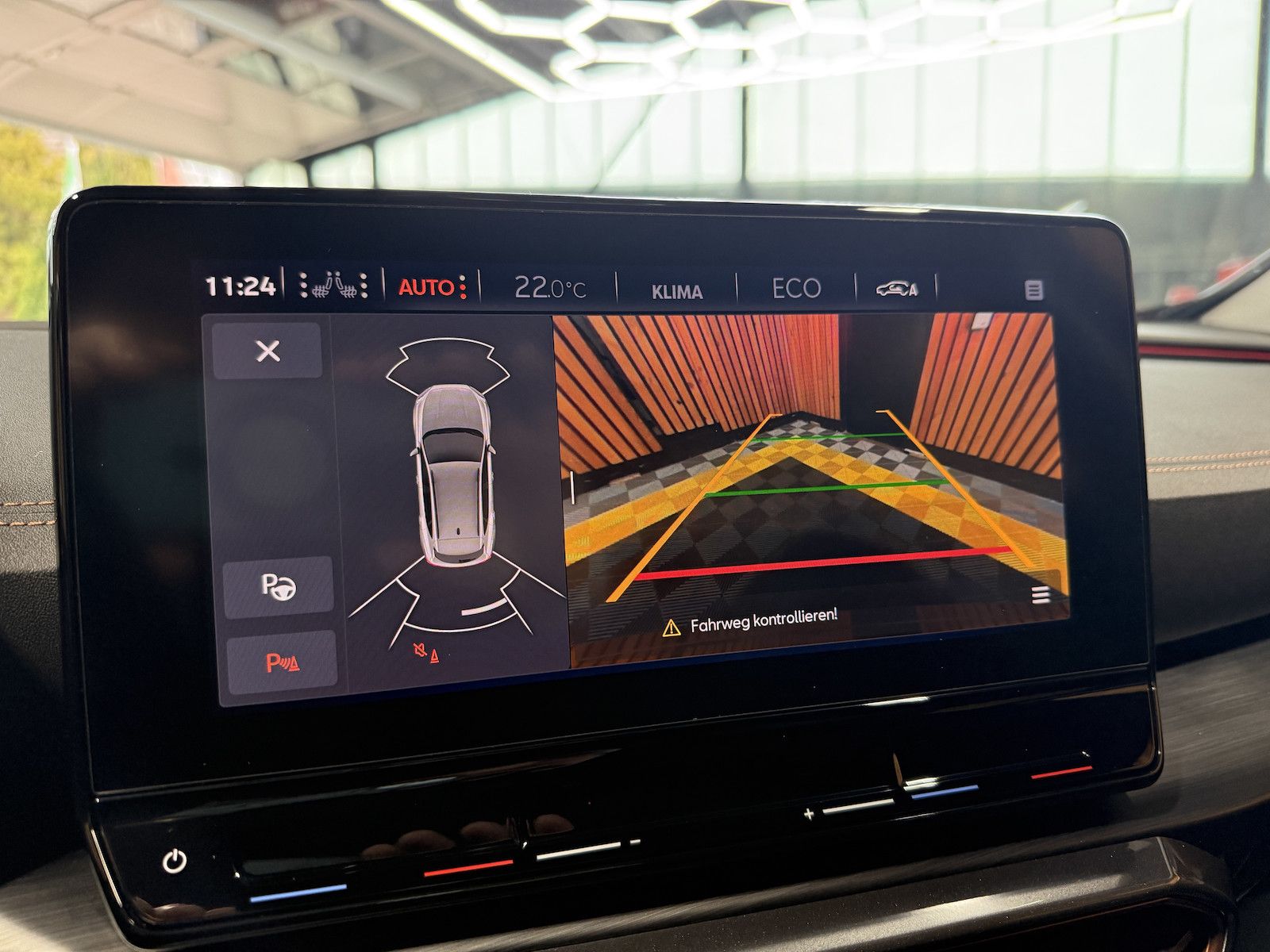 Fahrzeugabbildung CUPRA Formentor 1,4 e-Hybrid DSG Navi*Kam*Virtual*Keyl