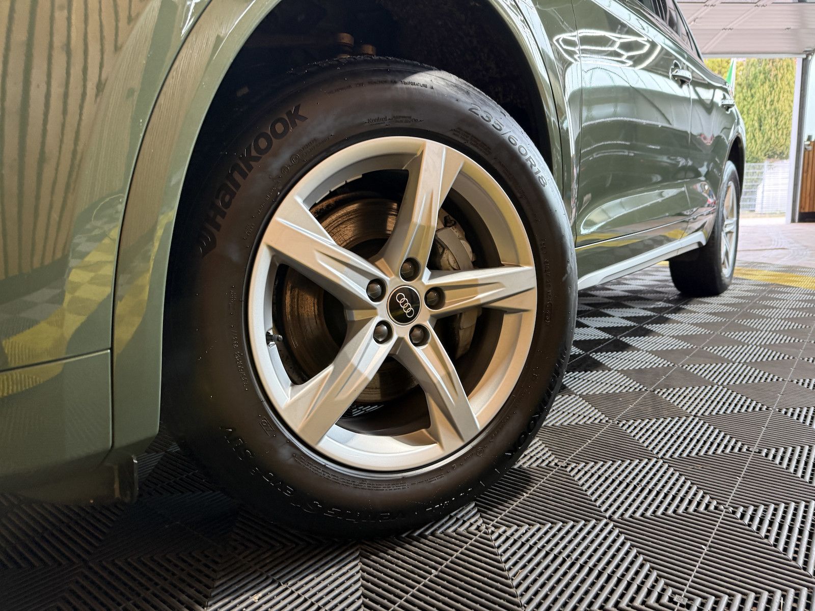 Fahrzeugabbildung Audi Q5 40 TDI qu. S Line *Navi*AHK*Kam*Virtual*LED