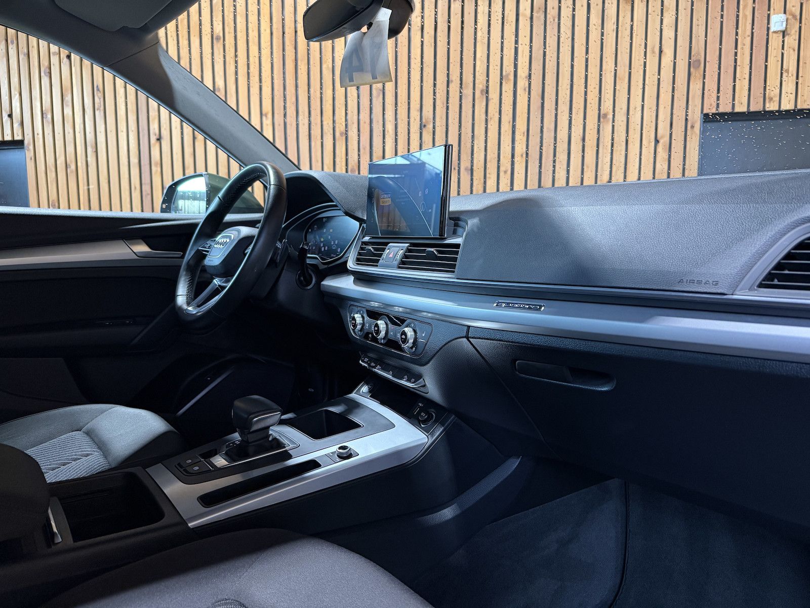 Fahrzeugabbildung Audi Q5 40 TDI qu. S Line *Navi*AHK*Kam*Virtual*LED