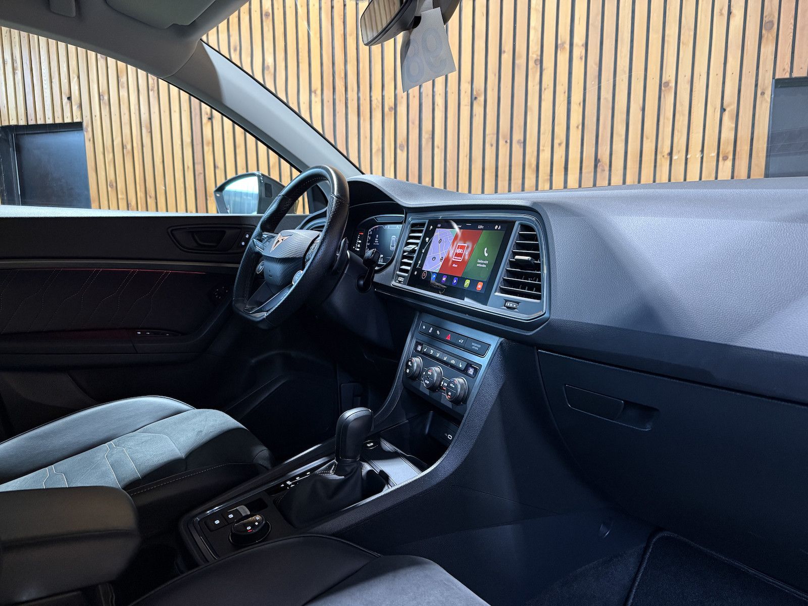 Fahrzeugabbildung CUPRA Ateca 1,5 TSI *Navi*LED*360°*Virtual*AHK*ACC