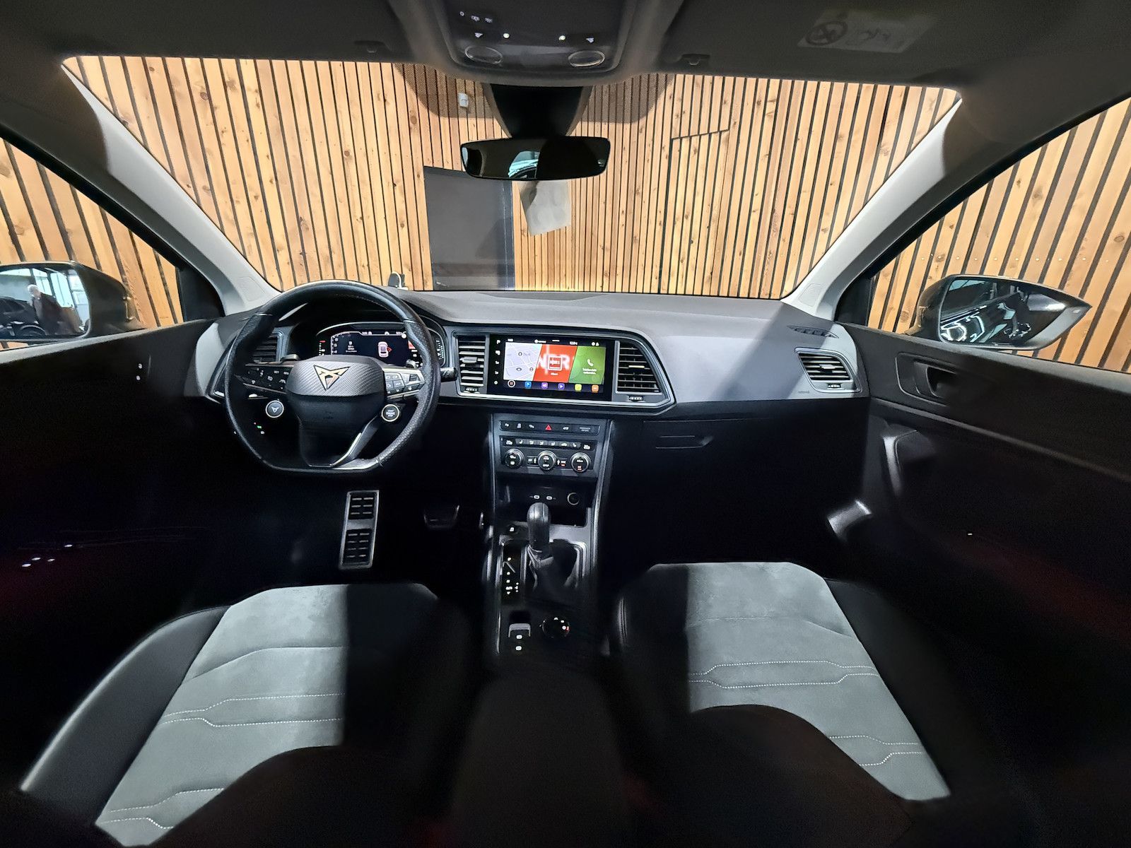 Fahrzeugabbildung CUPRA Ateca 1,5 TSI *Navi*LED*360°*Virtual*AHK*ACC