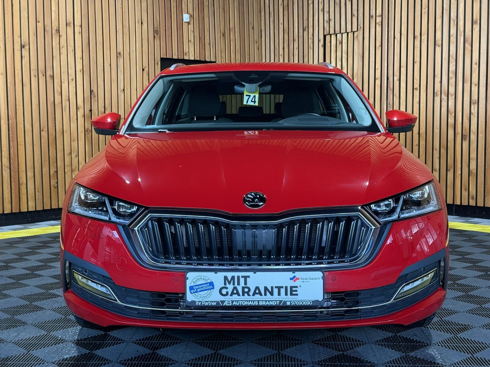 Fahrzeugabbildung SKODA Octavia Combi 1,5 eTSI DSG Navi*LED*ACC*Head*AHK