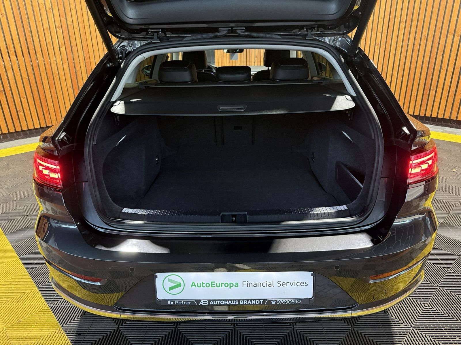 Fahrzeugabbildung Volkswagen Arteon SB. TDI *Navi*Virtual*Kam*AHK*Keyless*