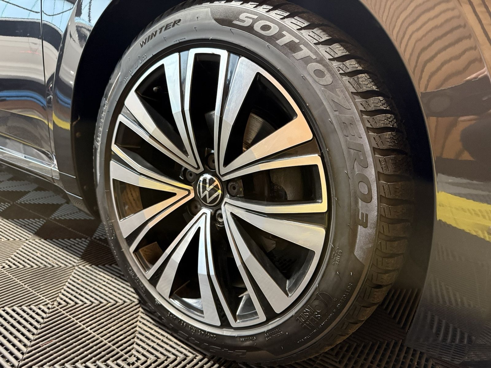 Fahrzeugabbildung Volkswagen Arteon SB. TDI *Navi*Virtual*Kam*AHK*Keyless*