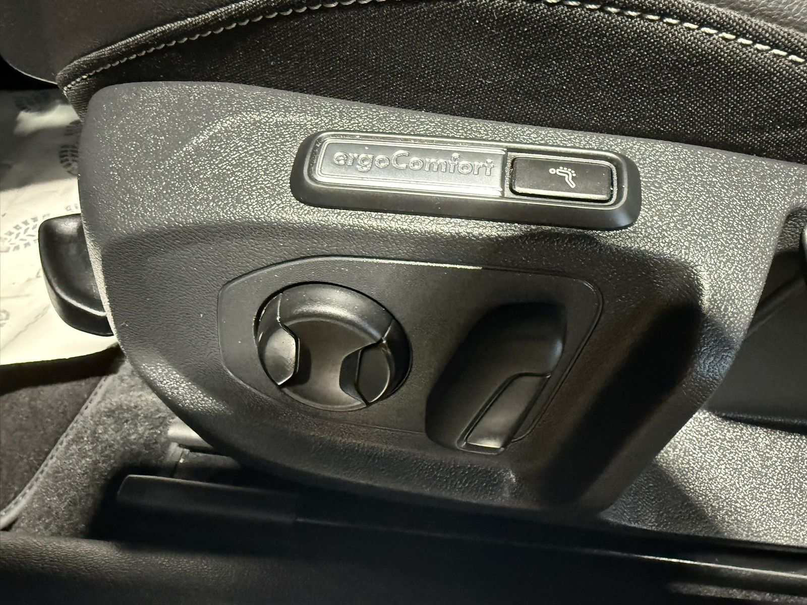 Fahrzeugabbildung Volkswagen Arteon SB. TDI *Navi*Virtual*Kam*AHK*Keyless*