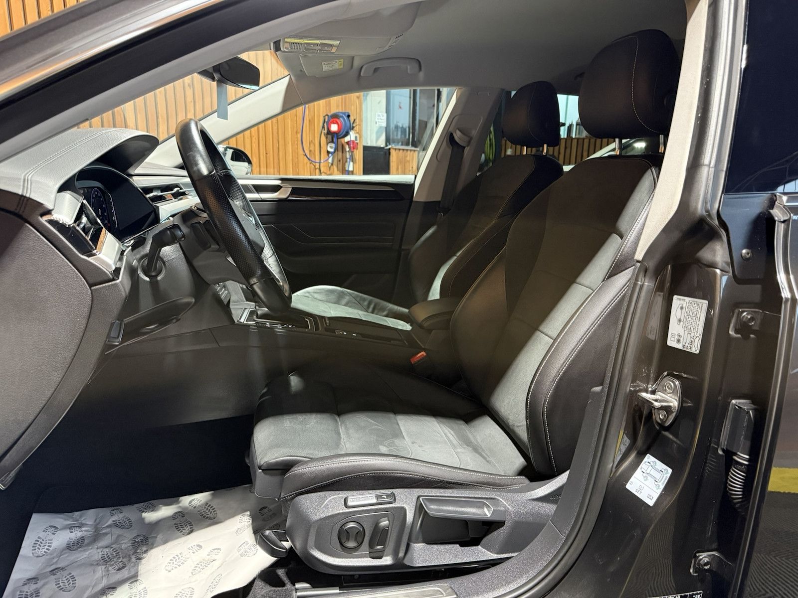 Fahrzeugabbildung Volkswagen Arteon SB. TDI *Navi*Virtual*Kam*AHK*Keyless*