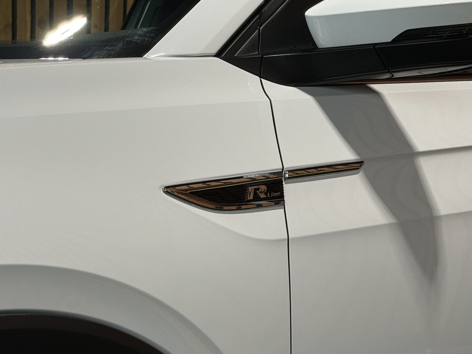 Fahrzeugabbildung Volkswagen T-Cross TSI DSG R-Line *Navi*LED*Alu*Kam*App*