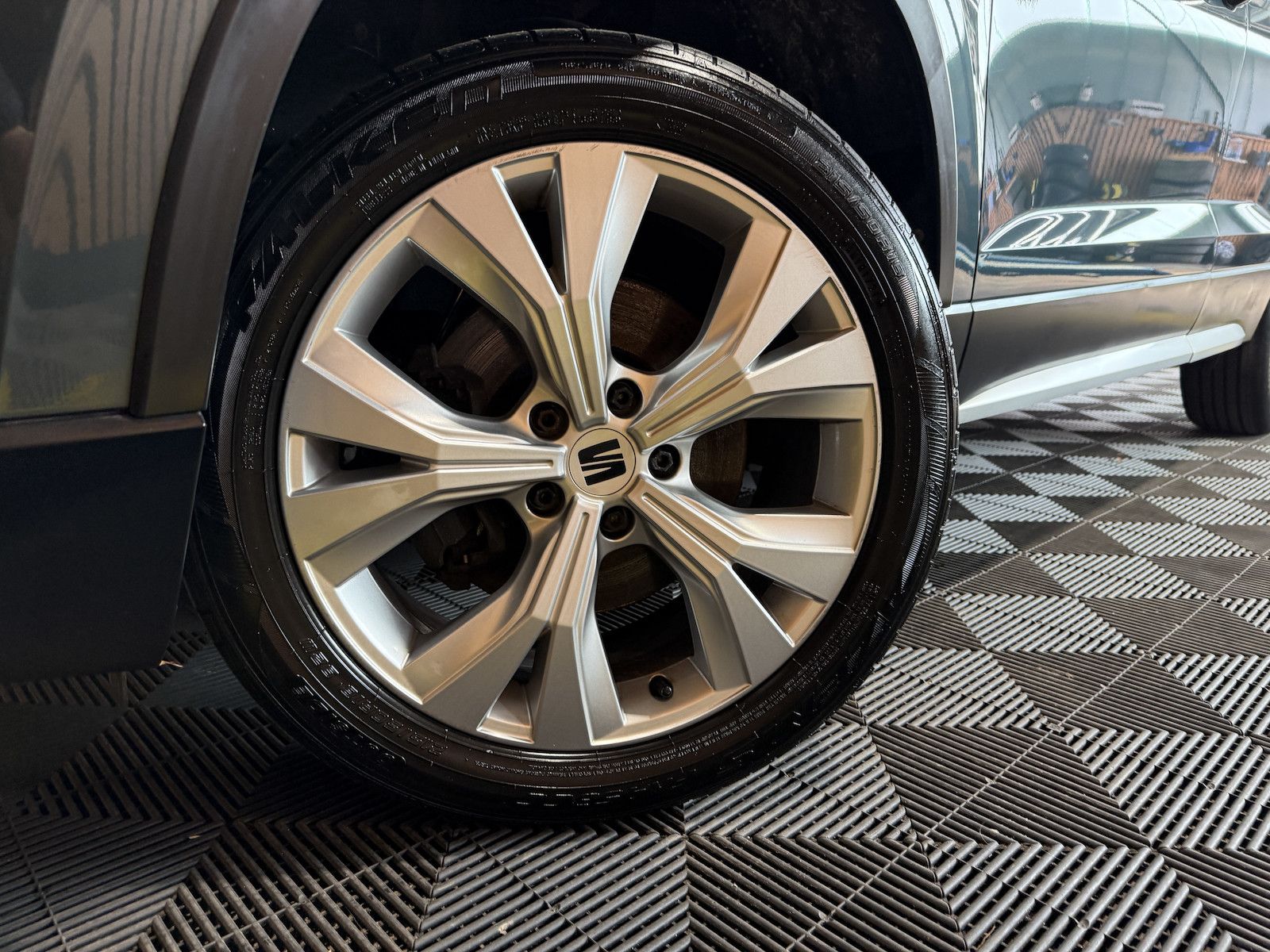 Fahrzeugabbildung SEAT Ateca 2,0 TDI X-Perience DSG *Navi*LED*Kam*AHK