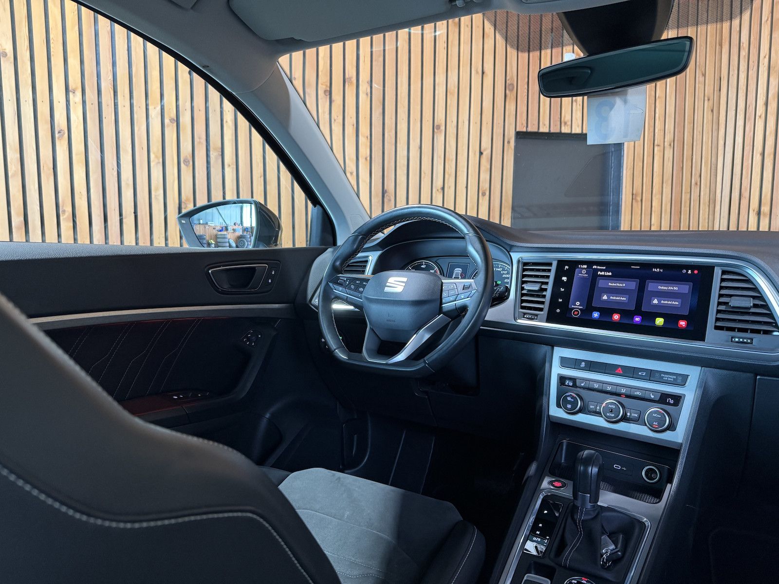 Fahrzeugabbildung SEAT Ateca 2,0 TDI X-Perience DSG *Navi*LED*Kam*AHK