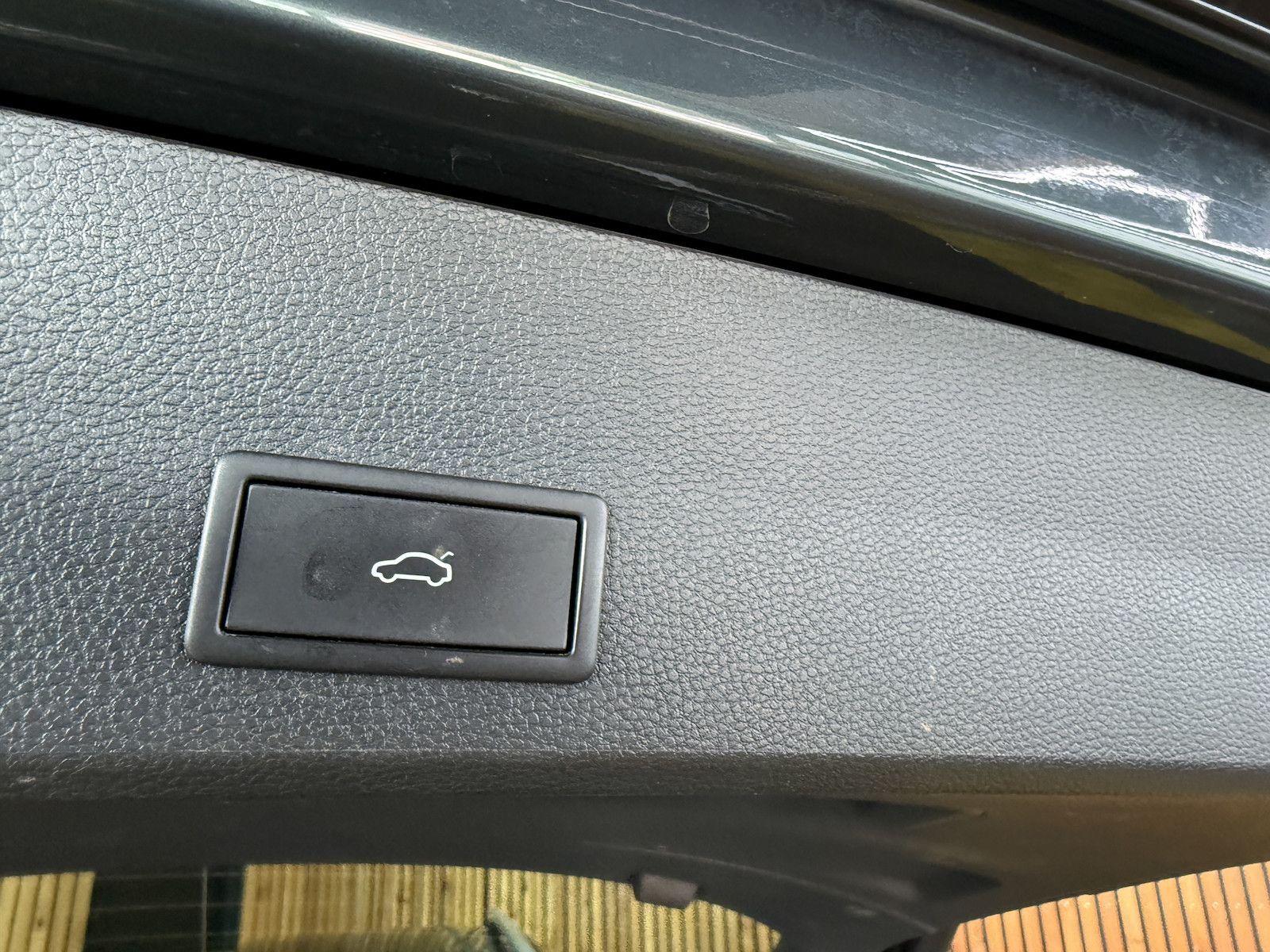 Fahrzeugabbildung SEAT Ateca 2,0 TDI X-Perience DSG *Navi*LED*Kam*AHK