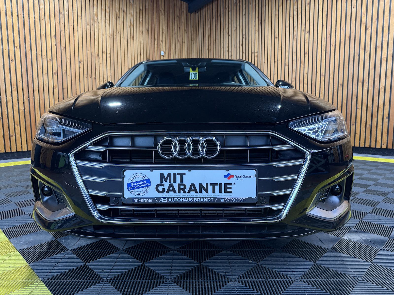 Fahrzeugabbildung Audi A4 Avant adv. 35 TFSI Aut Navi*Kam*Virtual*Leder