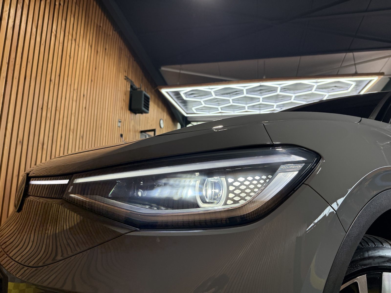 Fahrzeugabbildung Volkswagen ID.4 GTX 4M *Navi*ACC*Matrix*Keyless*AreaView*