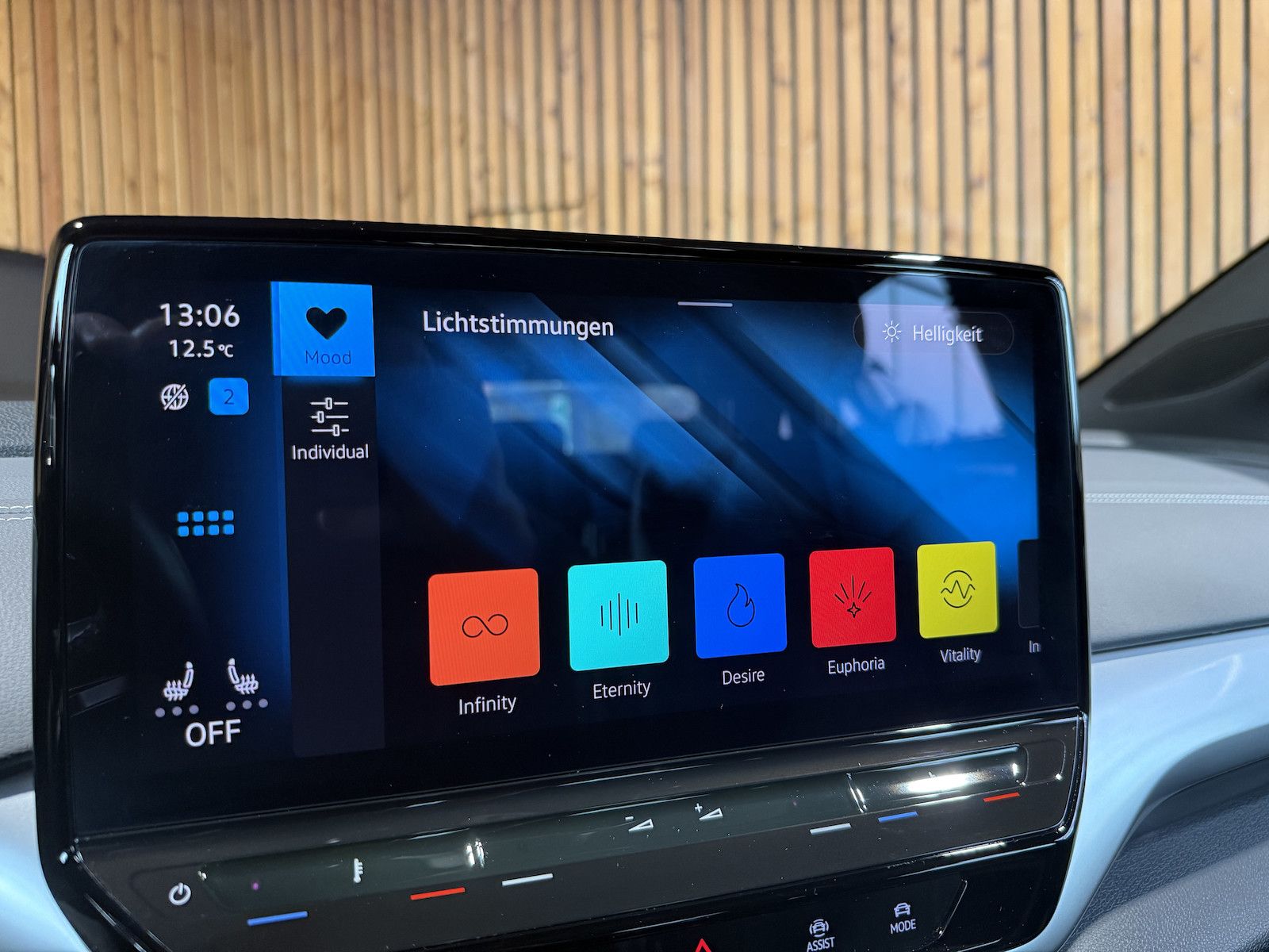 Fahrzeugabbildung Volkswagen ID.5 Pro Navi Pro *Navi*ACC*LED*Wärmepumpe*Kam*