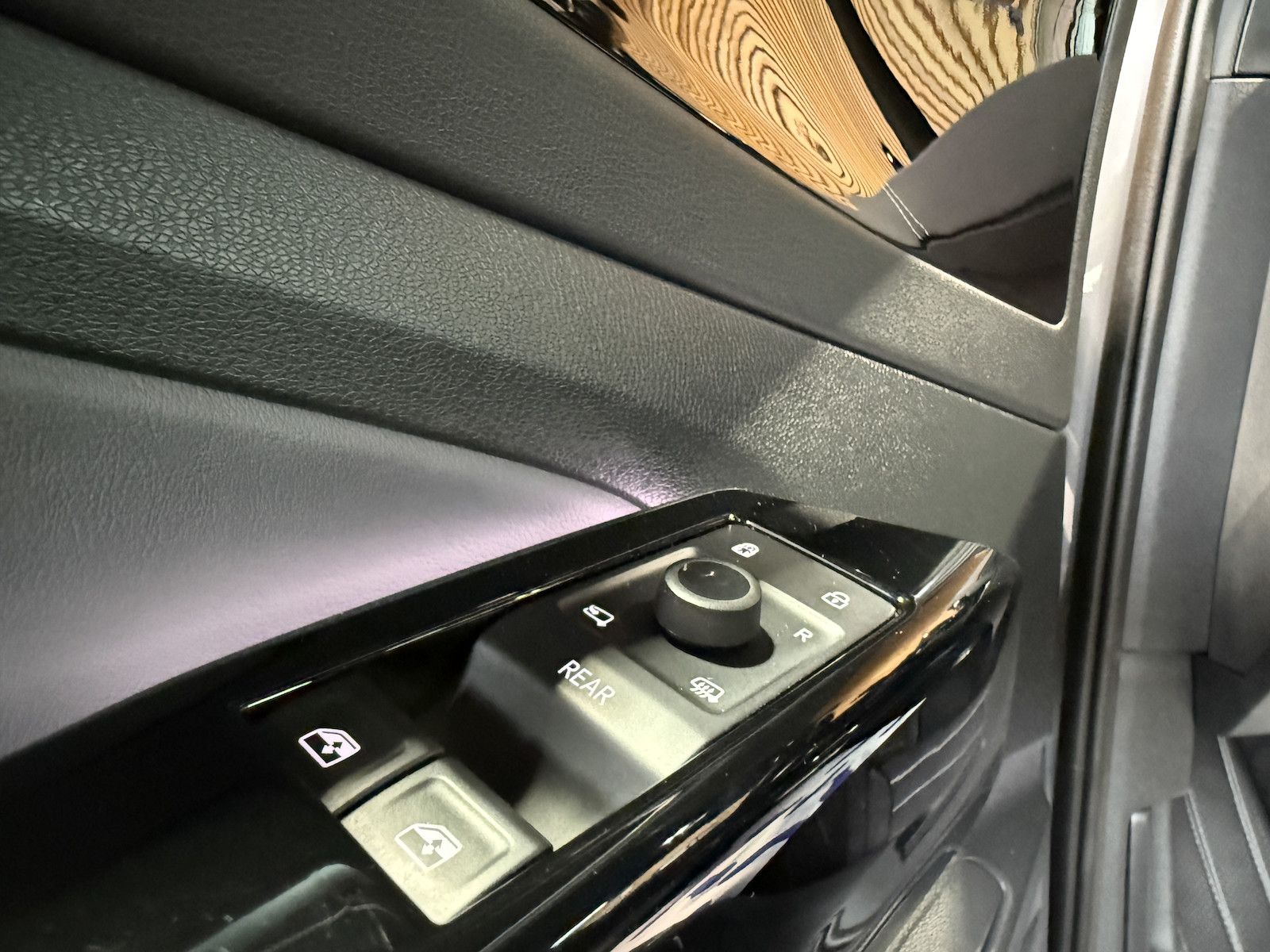 Fahrzeugabbildung Volkswagen ID.5 Pro Navi Pro *Navi*ACC*LED*Wärmepumpe*Kam*