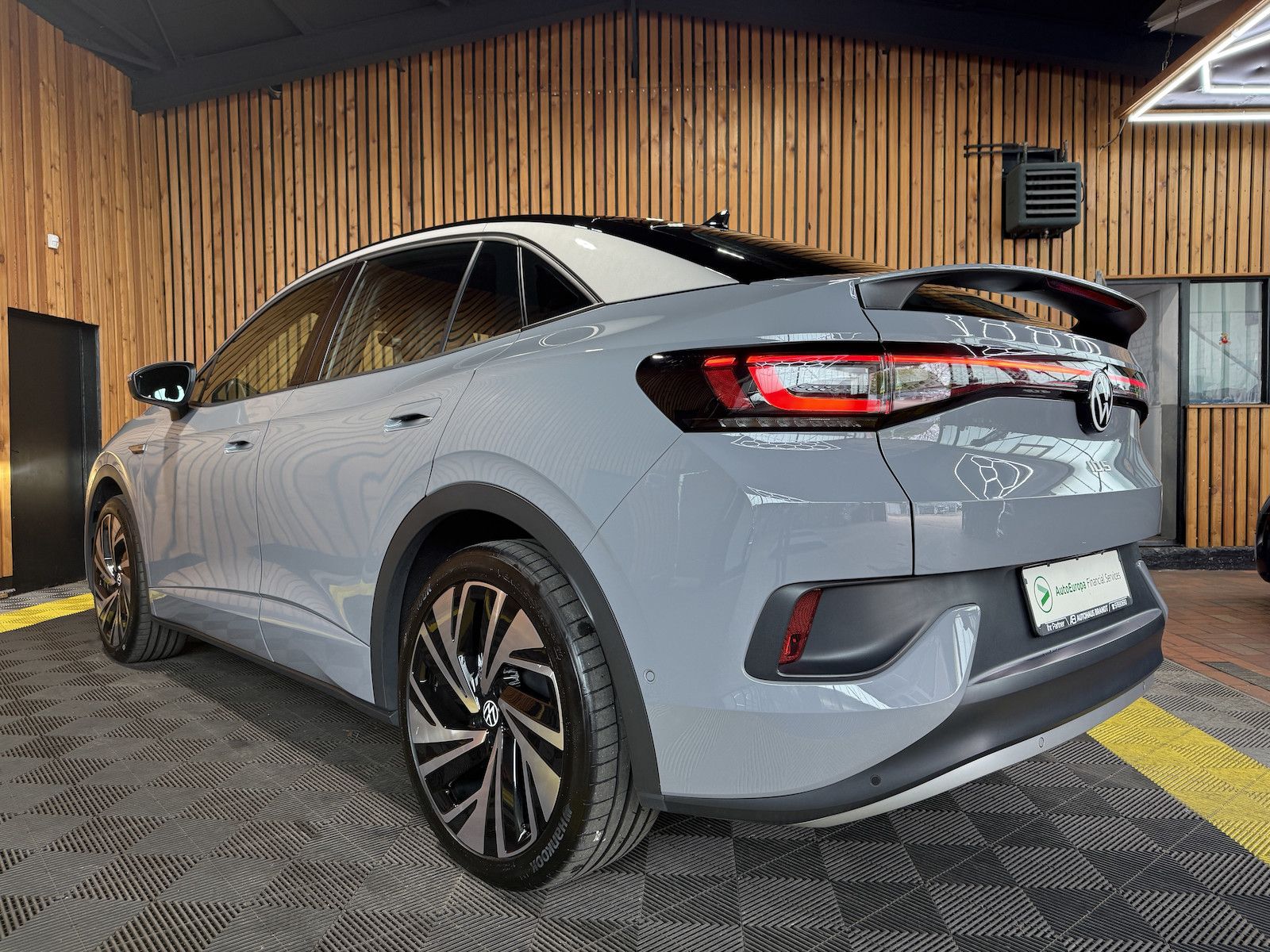 Fahrzeugabbildung Volkswagen ID.5 Pro Navi Pro *Navi*ACC*LED*Wärmepumpe*Kam*