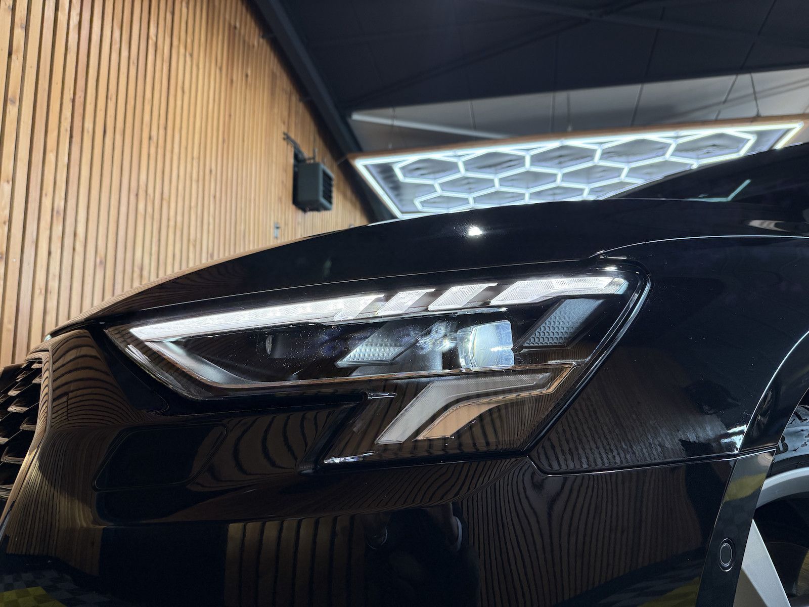 Fahrzeugabbildung Audi A3 Sportback Edition one 2,0 TDI *Navi*Virtual*