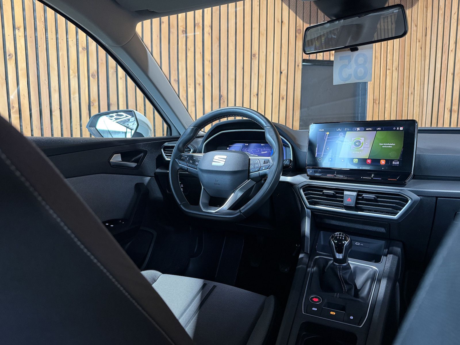 Fahrzeugabbildung SEAT Leon TSI Limo Style *Navi*LED*Virtual*Tempo*PDC*