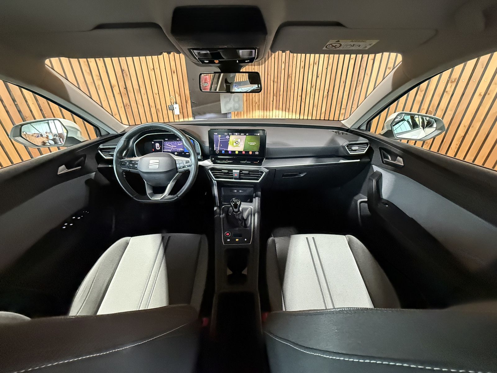 Fahrzeugabbildung SEAT Leon TSI Limo Style *Navi*LED*Virtual*Tempo*PDC*