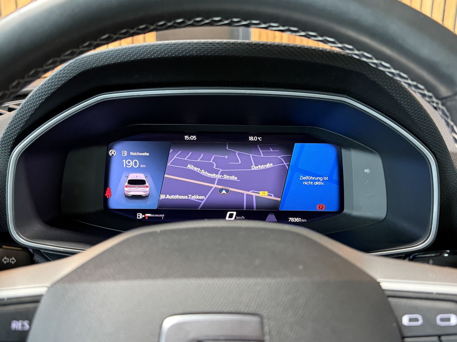 Fahrzeugabbildung SEAT Leon TSI Limo Style *Navi*LED*Virtual*Tempo*PDC*