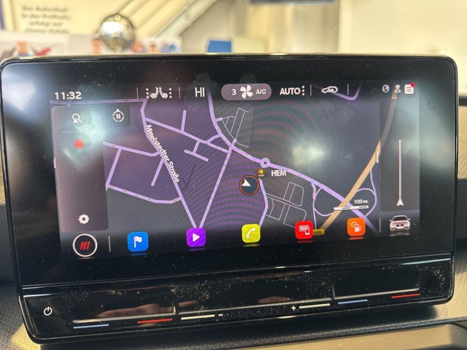 Fahrzeugabbildung SEAT Leon TSI Limo Style *Navi*LED*Virtual*Tempo*PDC*