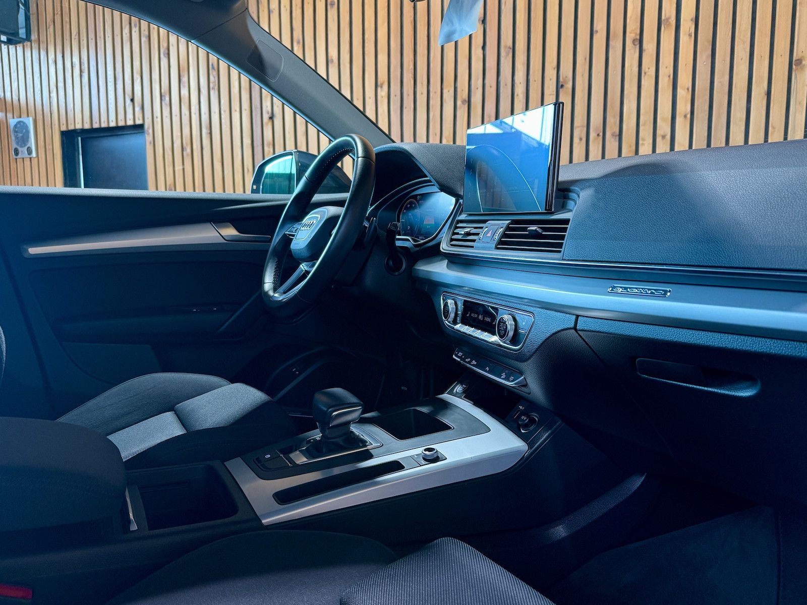 Fahrzeugabbildung Audi Q5 50 TFSIe quattro *Navi*AHK*B&O*ACC*Virtual