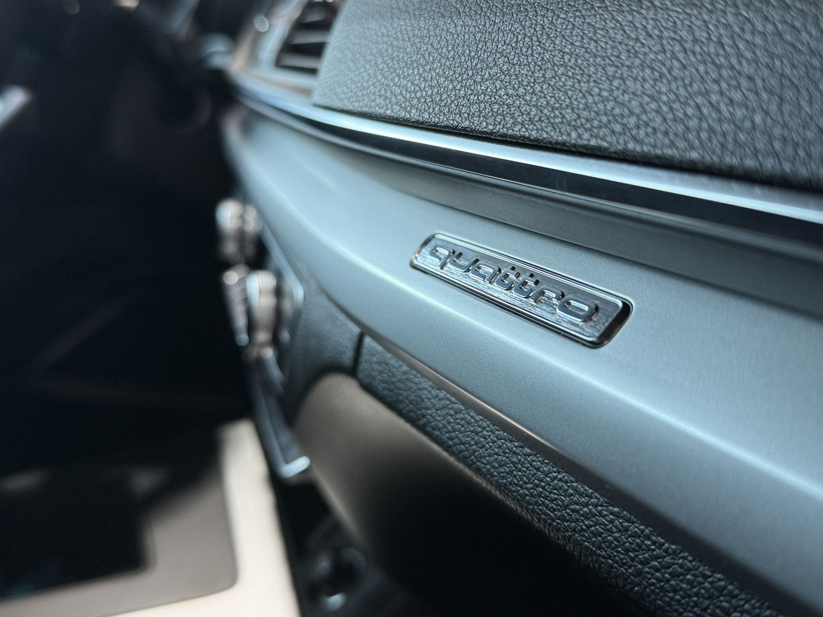 Fahrzeugabbildung Audi Q5 50 TFSIe quattro *Navi*AHK*B&O*ACC*Virtual