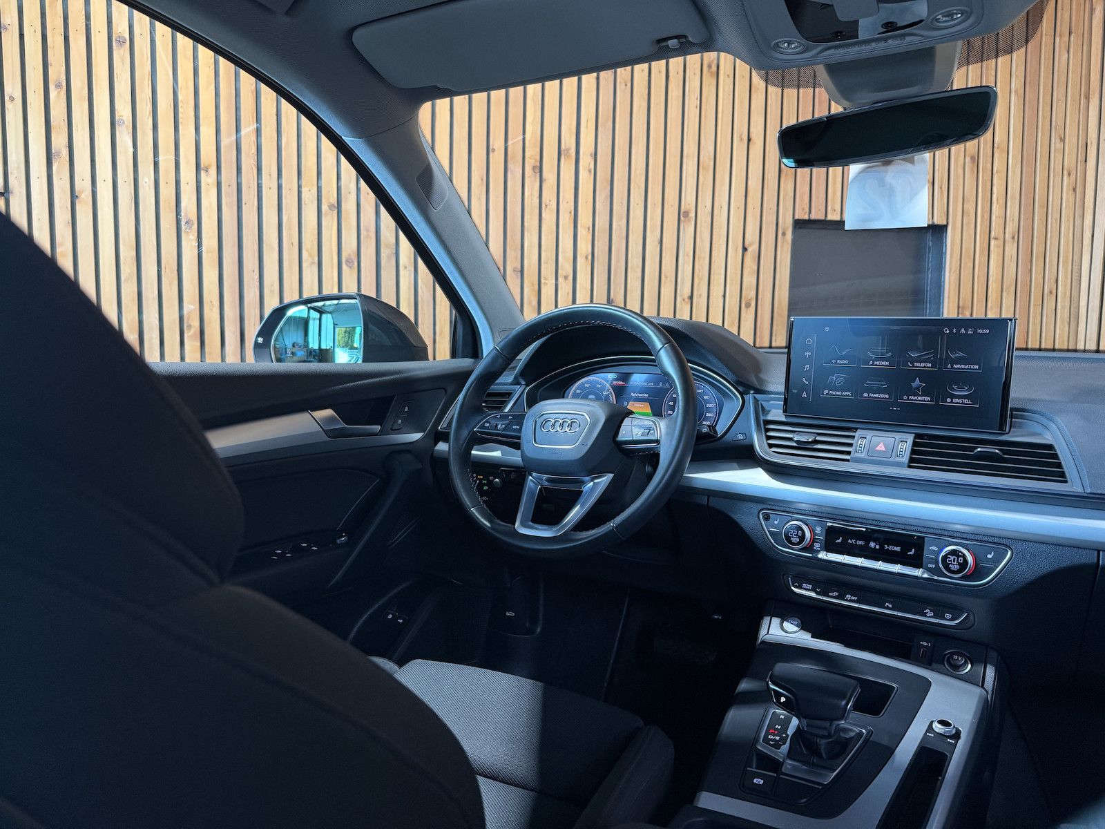 Fahrzeugabbildung Audi Q5 50 TFSIe quattro *Navi*AHK*B&O*ACC*Virtual