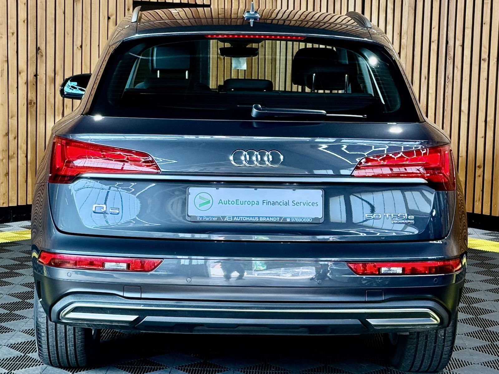 Fahrzeugabbildung Audi Q5 50 TFSIe quattro *Navi*AHK*B&O*ACC*Virtual