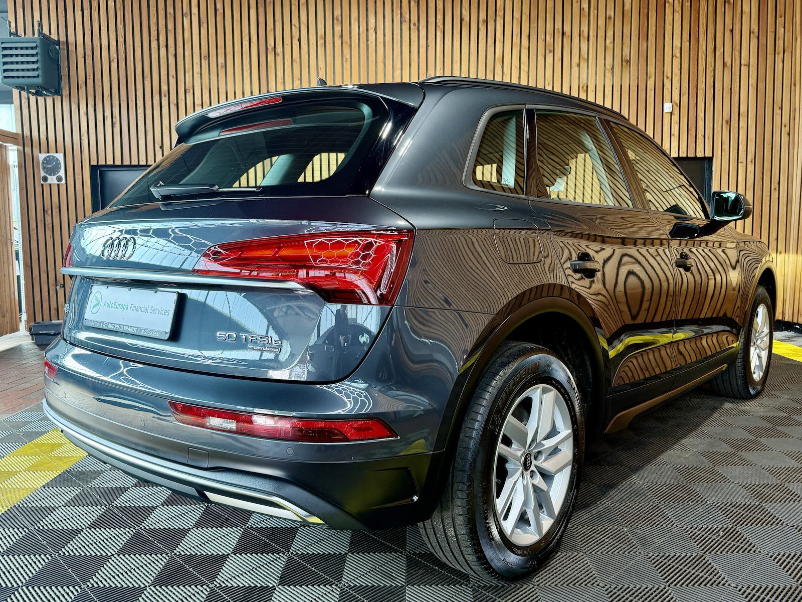 Fahrzeugabbildung Audi Q5 50 TFSIe quattro *Navi*AHK*B&O*ACC*Virtual