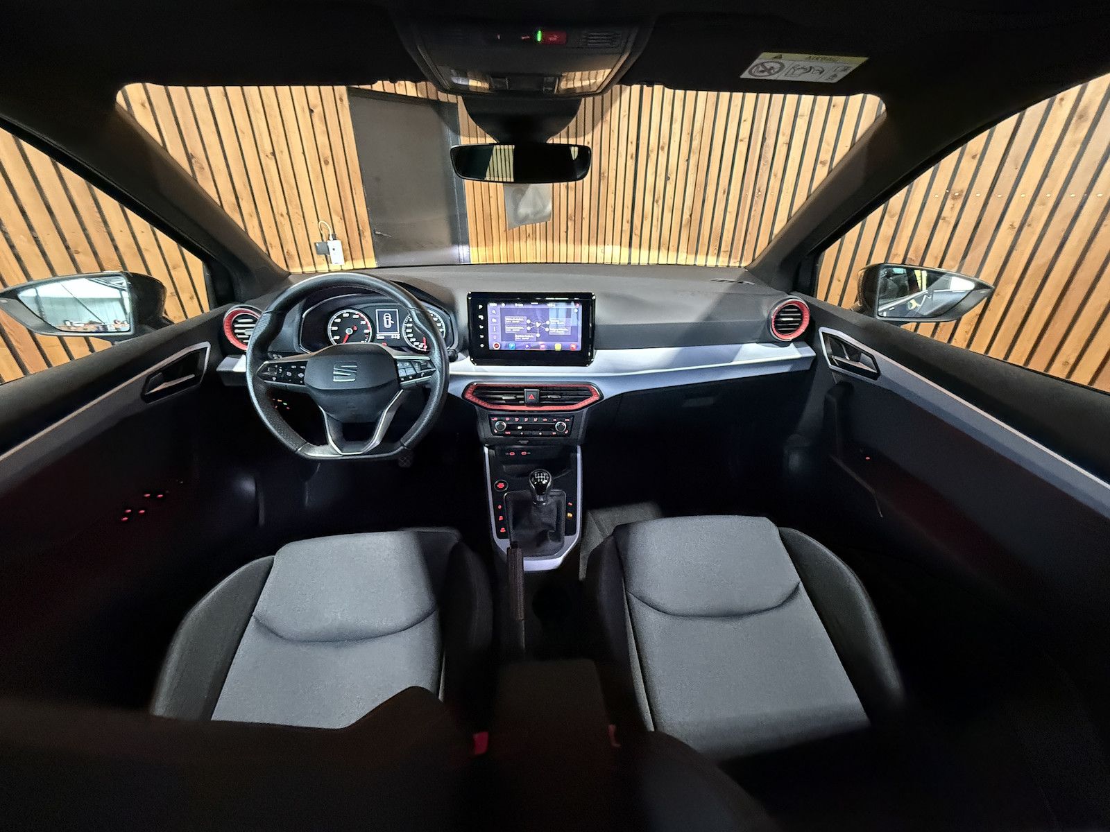 Fahrzeugabbildung SEAT Arona 1,0TSI FR-Line Navi*App*Kamera*ACC*Keyless