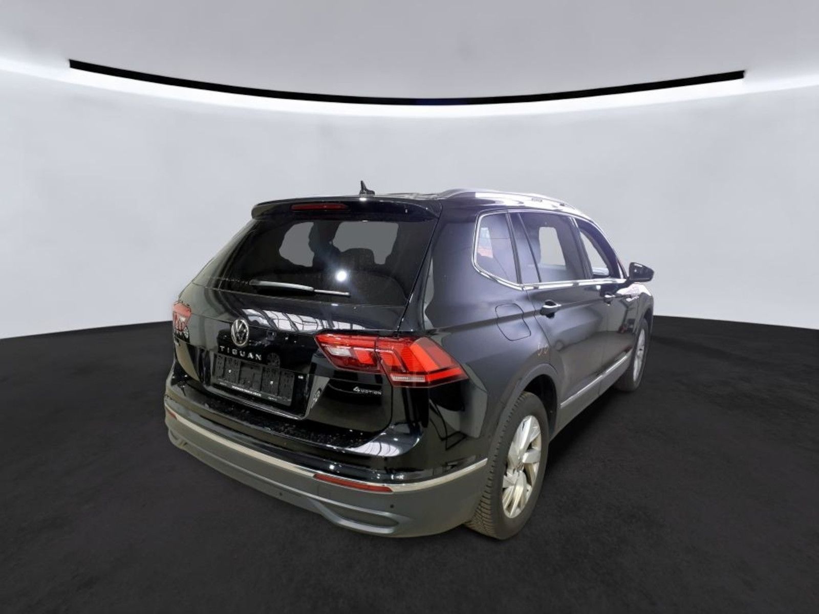 Fahrzeugabbildung Volkswagen Tiguan Allspace 2,0TDI 4M 7-Sitzer*Navi*AHK*LED