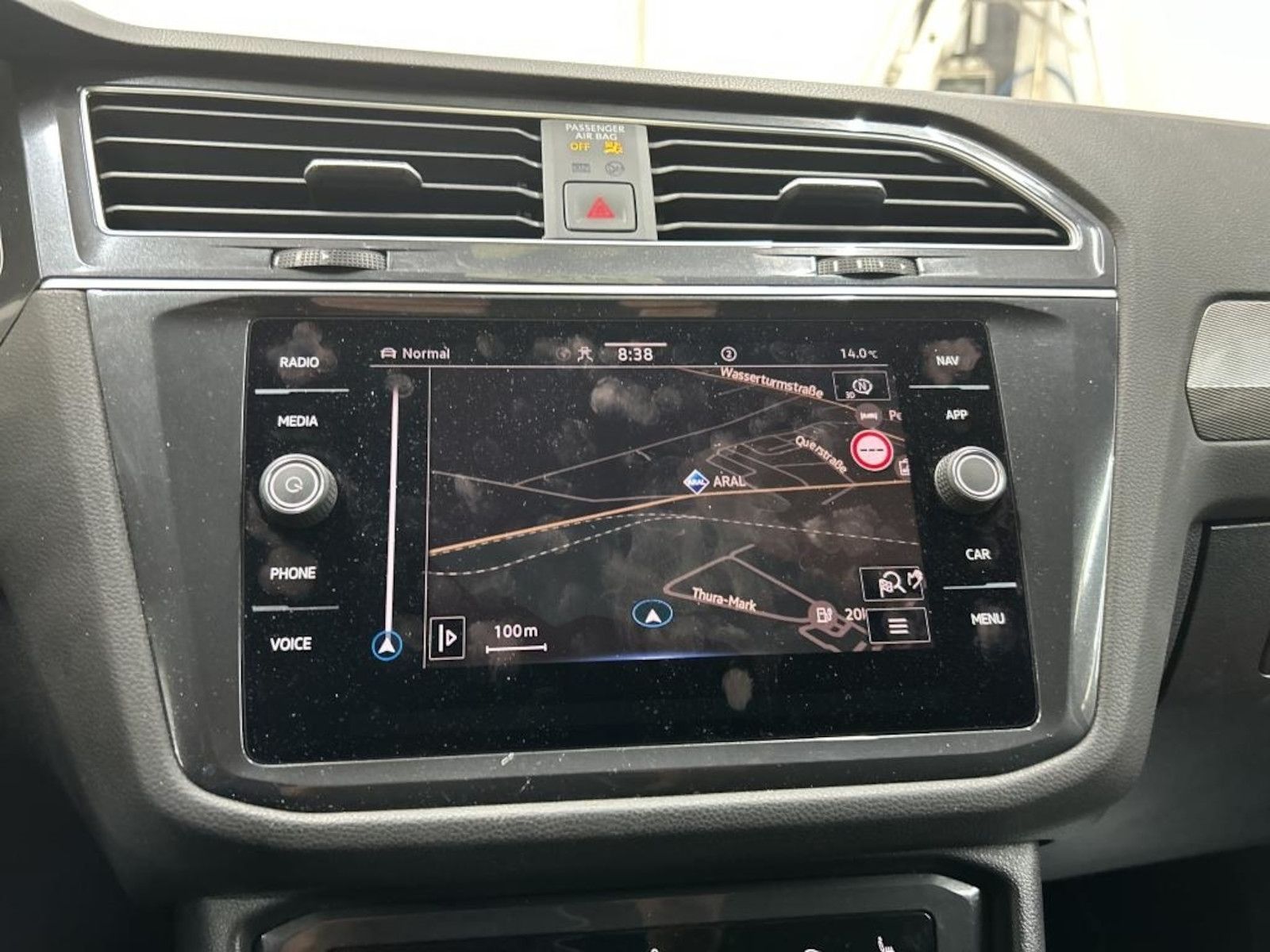 Fahrzeugabbildung Volkswagen Tiguan Allspace 2,0TDI 4M 7-Sitzer*Navi*AHK*LED