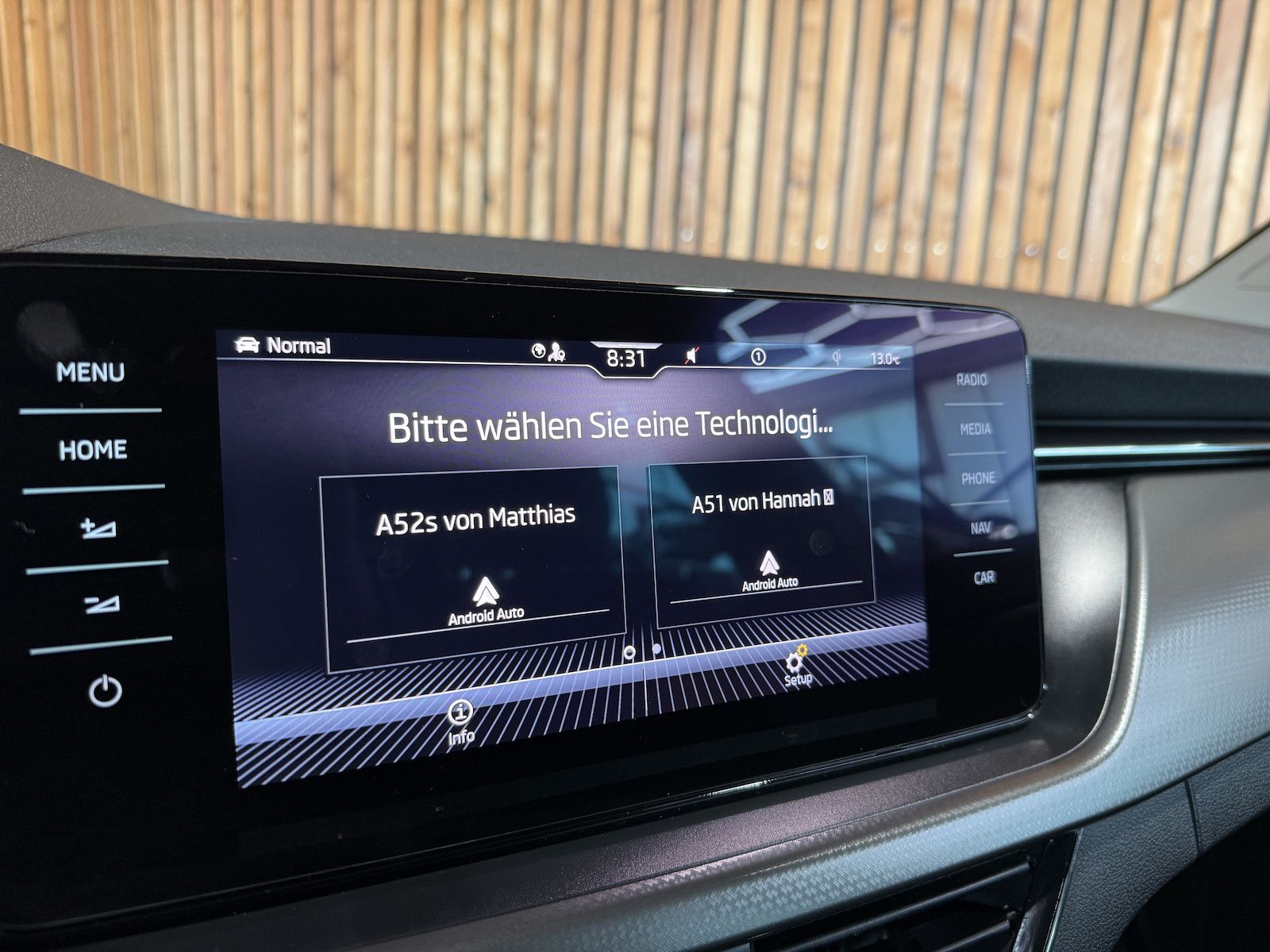 Fahrzeugabbildung SKODA Kamiq Clever TSI *Navi*Kam*LED*ACC*Virtual*App*